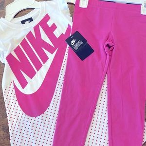 NWT Girls Nike Outfit size 6